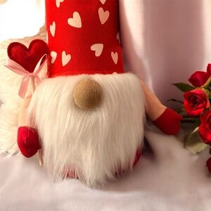 Huntington Home Valentines Day 20” Heart Gnome